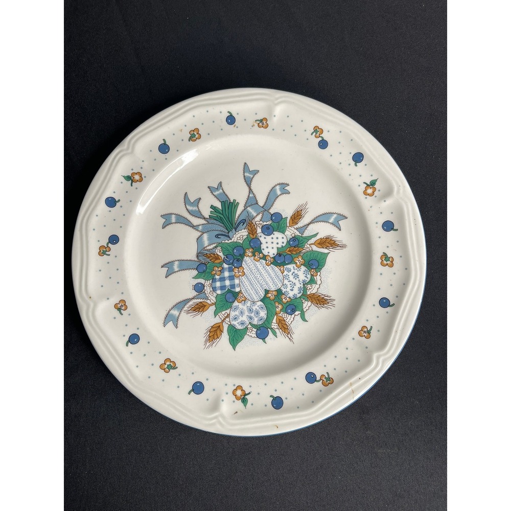 Tabletops Unlimited Blueberry Hearts Salad Plate Blue Gingham Country Farmhouse